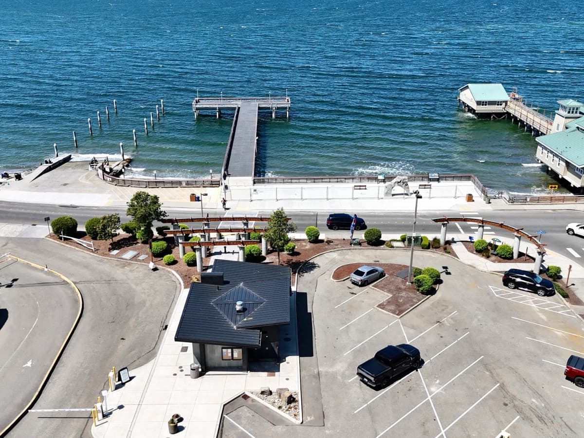 Redondo Beach, WA community photo